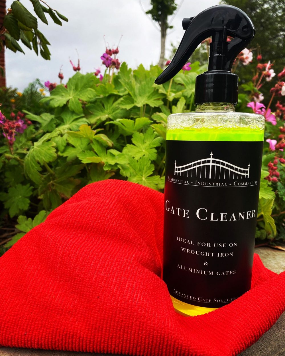 Aluminium & Iron Gate Cleaner Advanced Gate Solutions